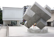 L’ora del brindisi al m.a.x museo