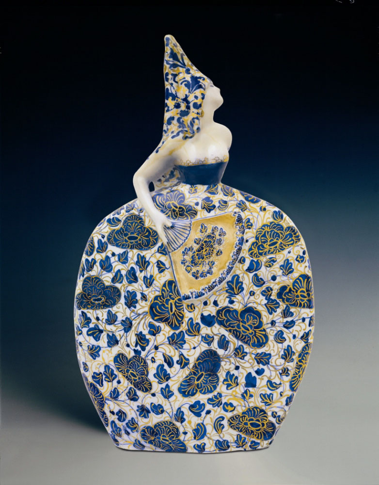 “Andalusa” (maiolica del 1923-1925) di Francesco Nonni 72 22 Francesco Nonni Andalusa