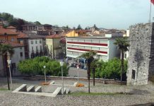 Sgradite sorprese per Piazza del Ponte