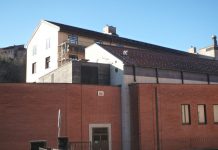 Tutti felici per la sede degli Archivi
