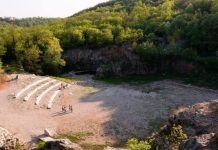L’anfiteatro delle cave di Arzo torna a suonare