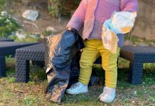 Sacchi dei rifiuti gratis per bambini e anziani