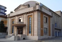 Un palcoscenico virtuale