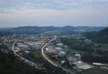 Autostrada, alzi la mano chi…