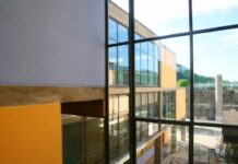 Scuole di Riva San Vitale, lustro al moderno