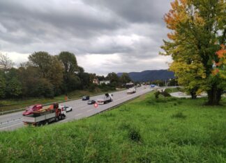 Corsia Tir, USTRA ferma la procedura