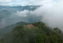 Andrea Netzer in cammino con il Beato