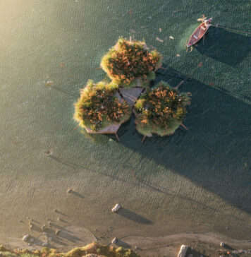 Isole galleggianti per curare il lago
