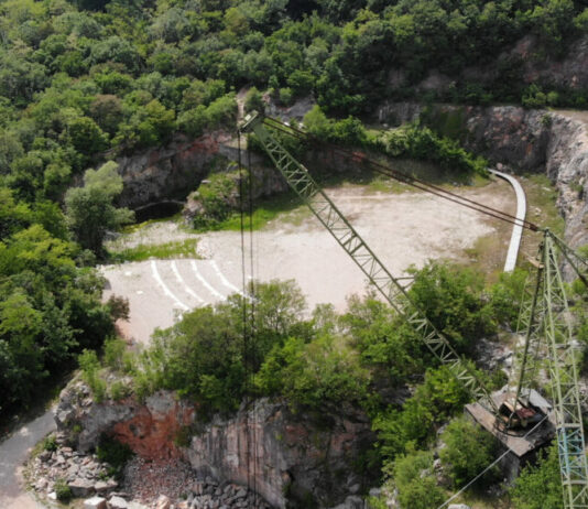 Artisti alle cave di marmo